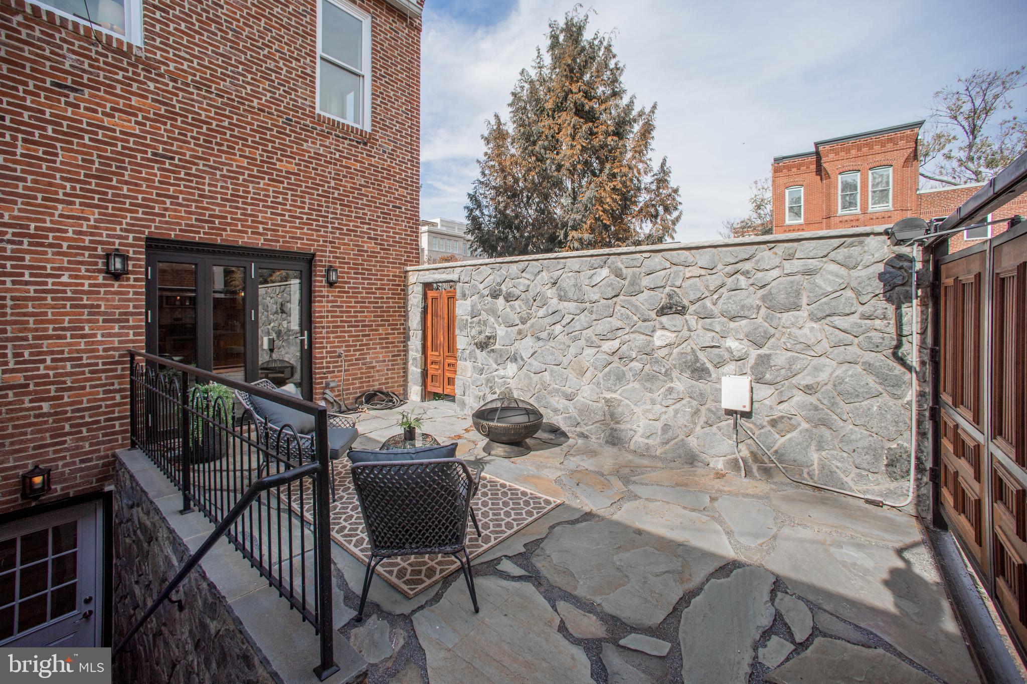 251 8th Street Northeast Washington, DC 20002 - Photo 4 of 45