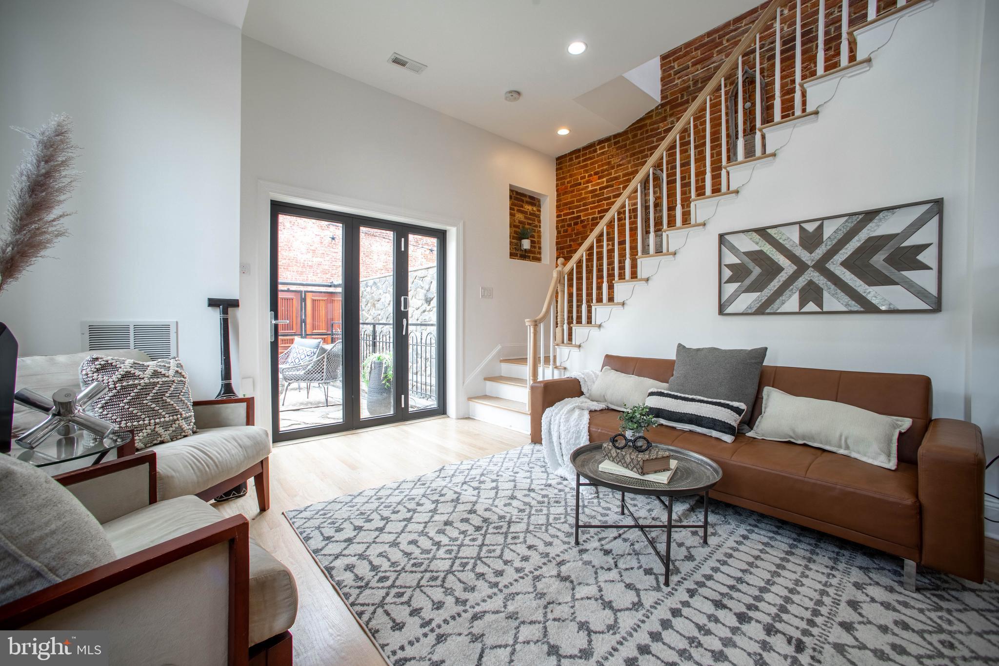 251 8th Street Northeast Washington, DC 20002 - Photo 5 of 45