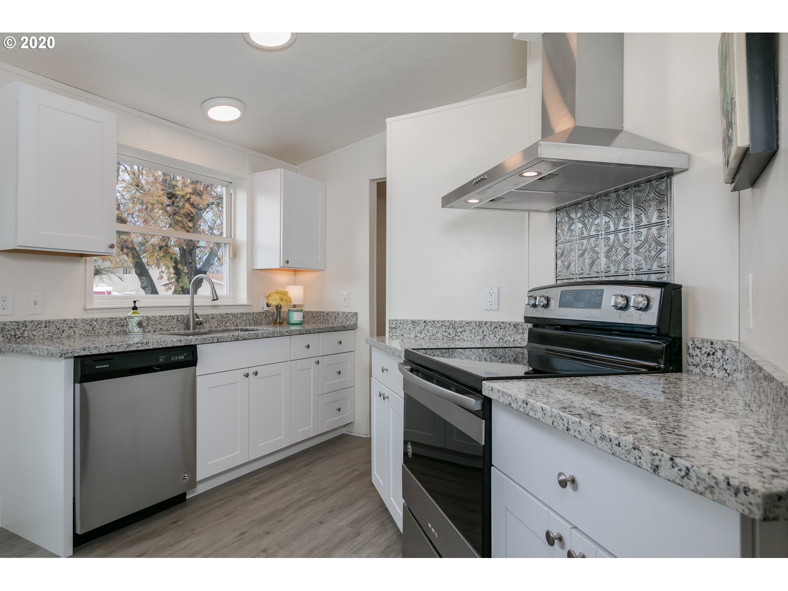 3650 South A Street Springfield, OR 97478 - Photo 10 of 20 Gallery Image 10
