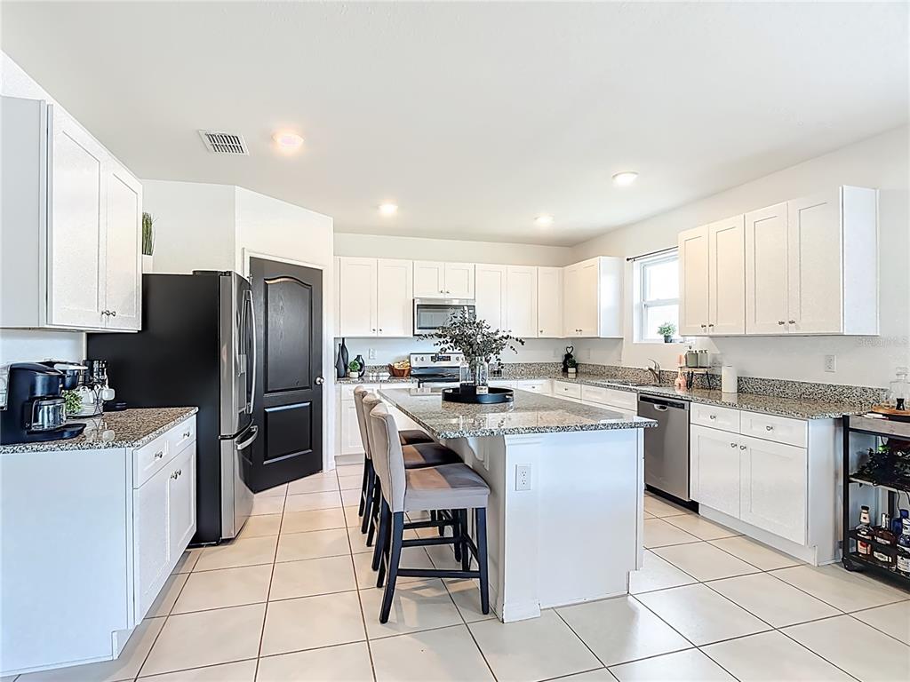 501 Talisi Loop St. Cloud, FL 34771 - Photo 7 of 56