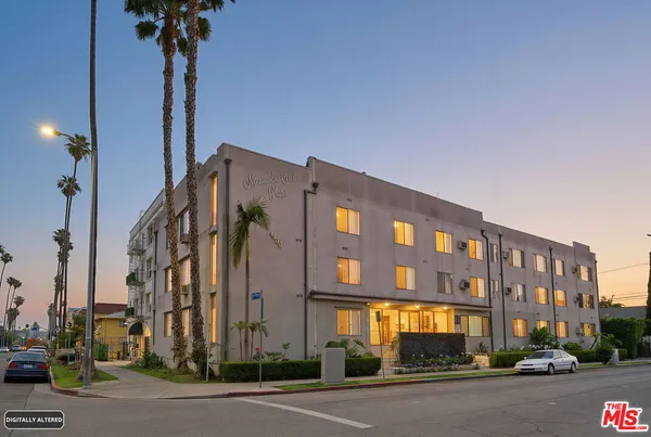 $1,995 | 4100 West 1st Street, Unit 206, Los Angeles, CA 90004