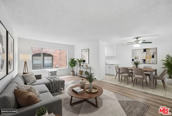 $1,995 | 4100 West 1st Street, Unit 206, Los Angeles, CA 90004