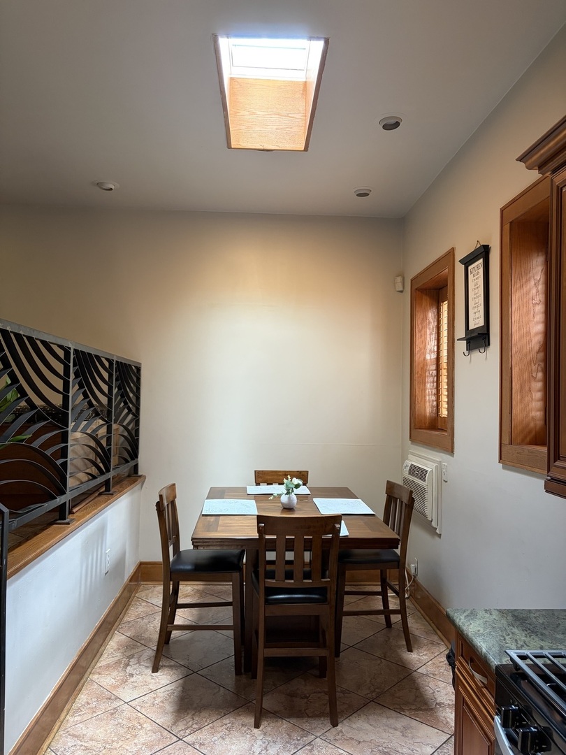 441 East 42nd Street Chicago, IL 60653 - Photo 30 of 41