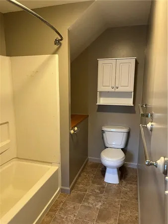 $1,450 | 722 Seneca Place, Elmira, NY 14904