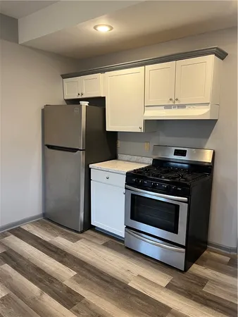 $1,450 | 722 Seneca Place, Elmira, NY 14904