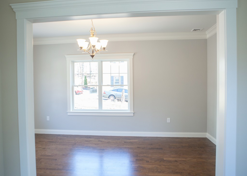131 Bay State Road Melrose, MA 02176 - Photo 11 of 30 Gallery Image 11