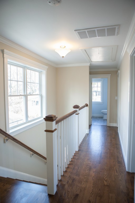 131 Bay State Road Melrose, MA 02176 - Photo 14 of 30 Gallery Image 14