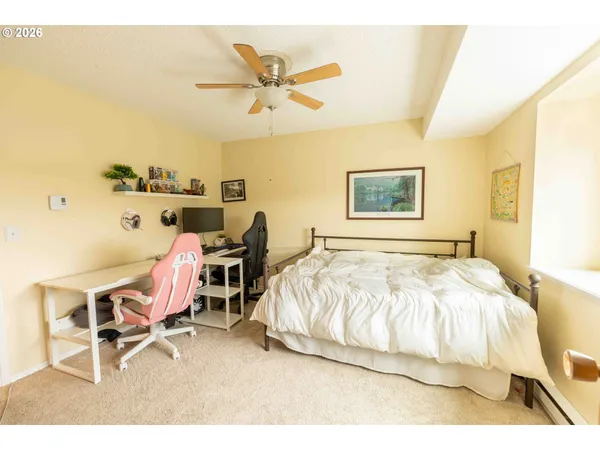 $194,000 | 1935 Northeast 19th Street, Gresham, OR 97030