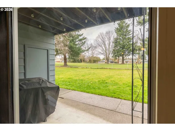 $194,000 | 1935 Northeast 19th Street, Gresham, OR 97030