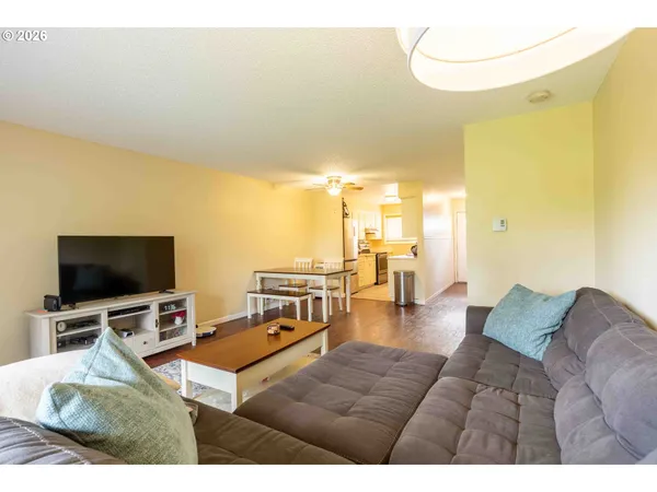 $194,000 | 1935 Northeast 19th Street, Gresham, OR 97030