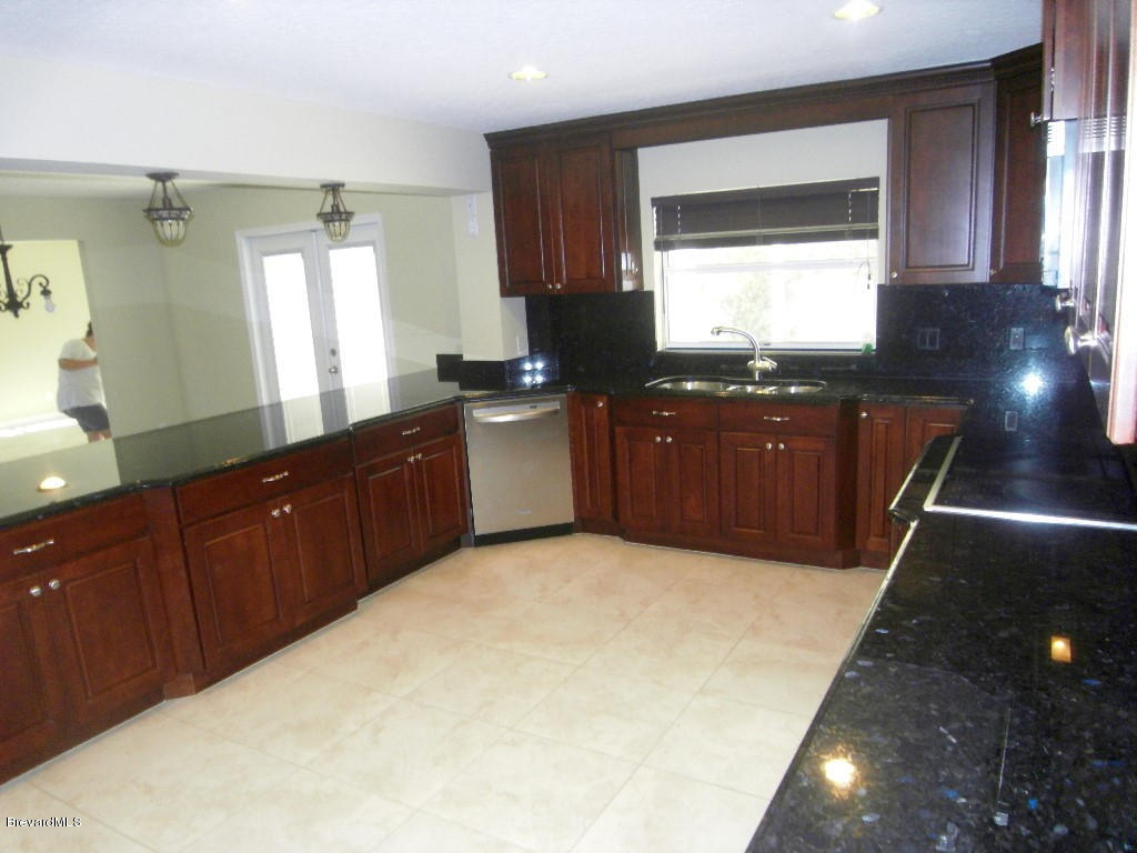 3080 Rio Palma South Melbourne, FL 32903 - Photo 5 of 22 Kitchen with Tons of Counter space
