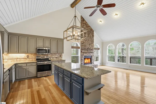 $509,900 | 209 Falcon Crest Way, Pickens, SC 29671