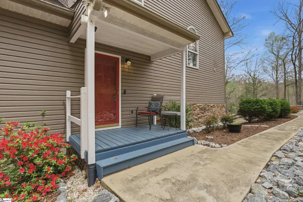 $509,900 | 209 Falcon Crest Way, Pickens, SC 29671