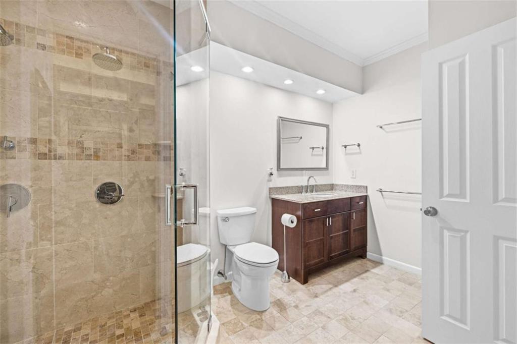 240 Renaissance Parkway Northeast, Unit 211 Atlanta, GA 30308 - Photo 21 of 34 Gallery Image 21