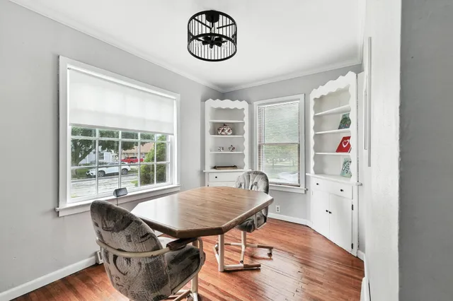 $279,900 | 615 Roosevelt Drive, West Bend, WI 53090