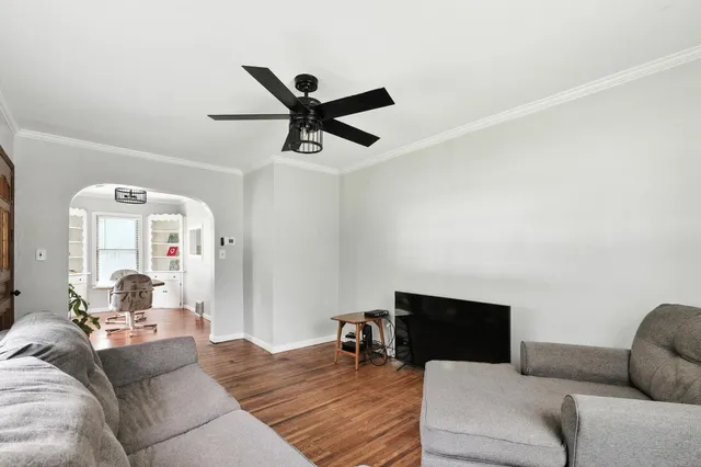 $279,900 | 615 Roosevelt Drive, West Bend, WI 53090