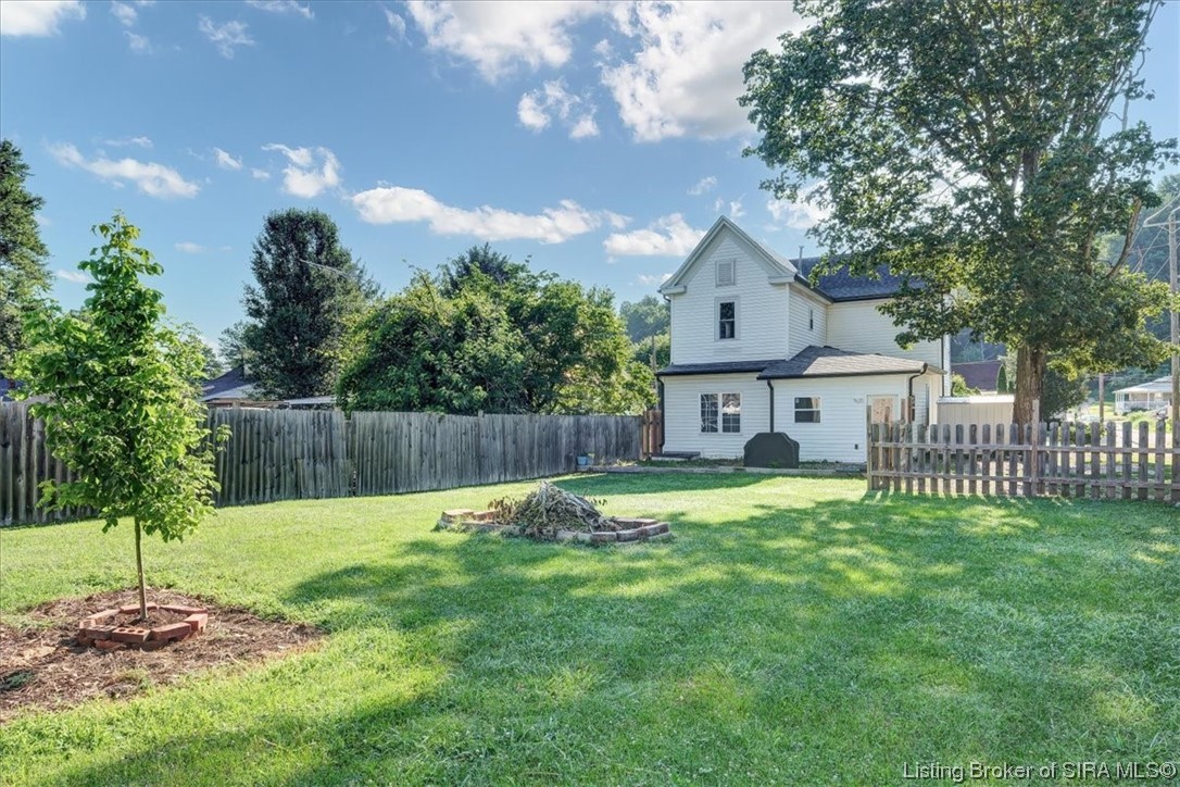 427 Ridley Street Corydon, IN 47112 - Photo 29 of 38 Gallery Image 29