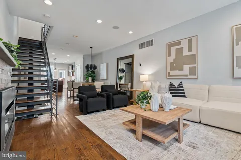 $885,000 | 728 South 18th Street, Philadelphia, PA 19146