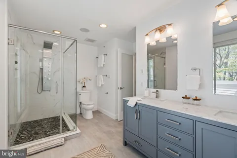 $885,000 | 728 South 18th Street, Philadelphia, PA 19146