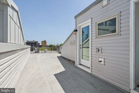 $885,000 | 728 South 18th Street, Philadelphia, PA 19146