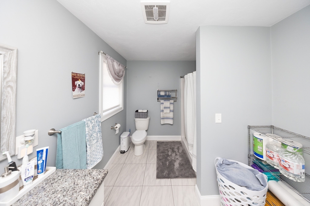 35 J Davis Road Charlton, MA 01507 - Photo 17 of 34