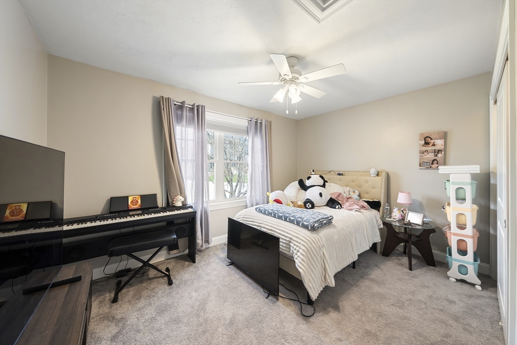 35 J Davis Road Charlton, MA 01507 - Photo 18 of 35