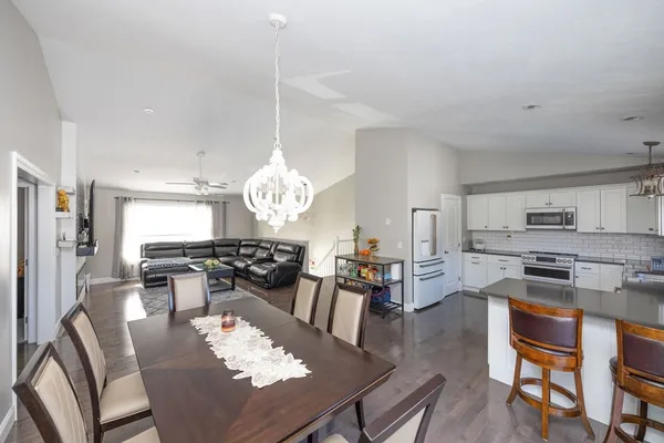 $699,900 | 35 J Davis Road, Charlton, MA 01507