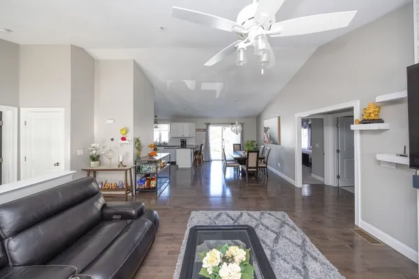$699,900 | 35 J Davis Road, Charlton, MA 01507
