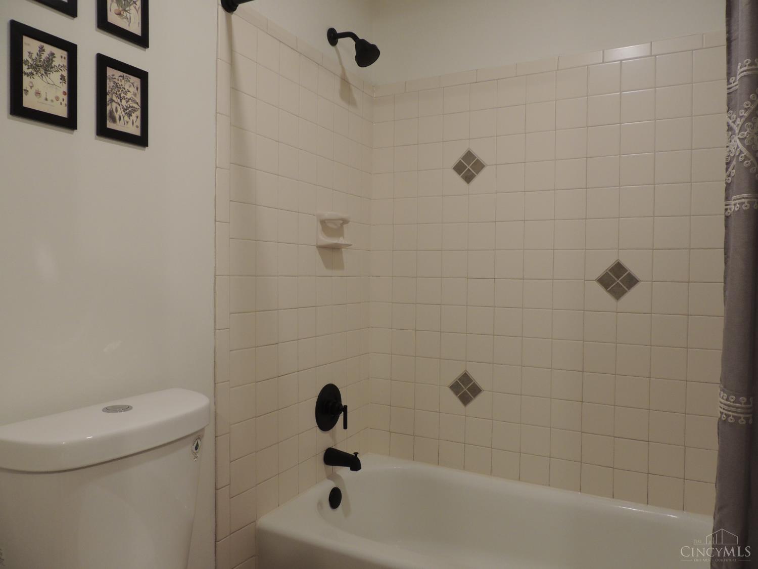 2095 Smith Road Hamilton, OH 45013 - Photo 14 of 44 Gallery Image 14
