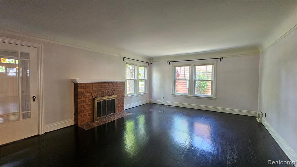 211 Starr Avenue Pontiac, MI 48341 - Photo 12 of 33