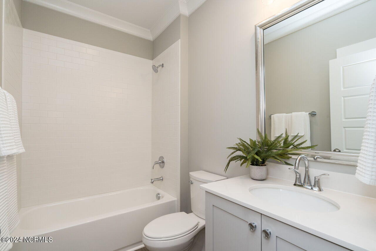 319 Braden Road Southern Pines, NC 28387 - Photo 18 of 33 016-1280x960-first-floor-full-bath