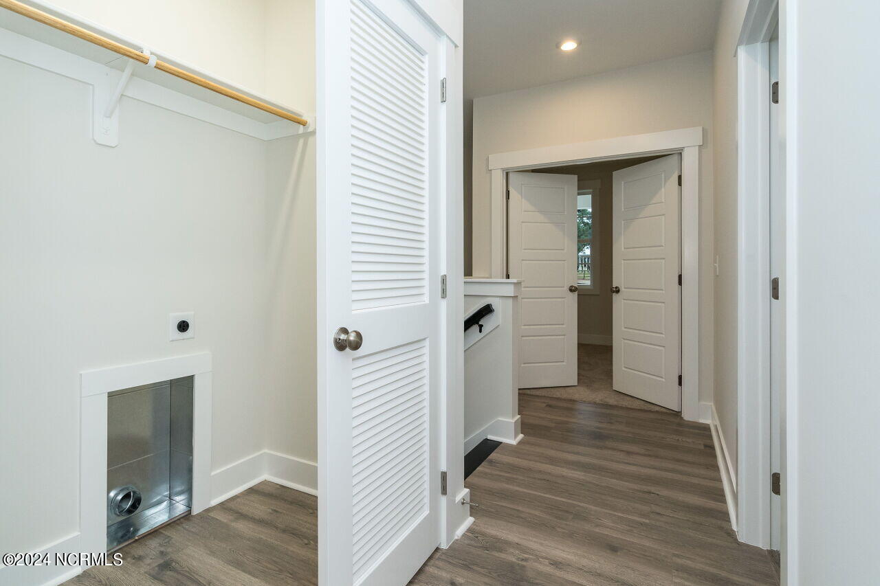 319 Braden Road Southern Pines, NC 28387 - Photo 19 of 33 017-1280x960-second-floor-hall-and-laund