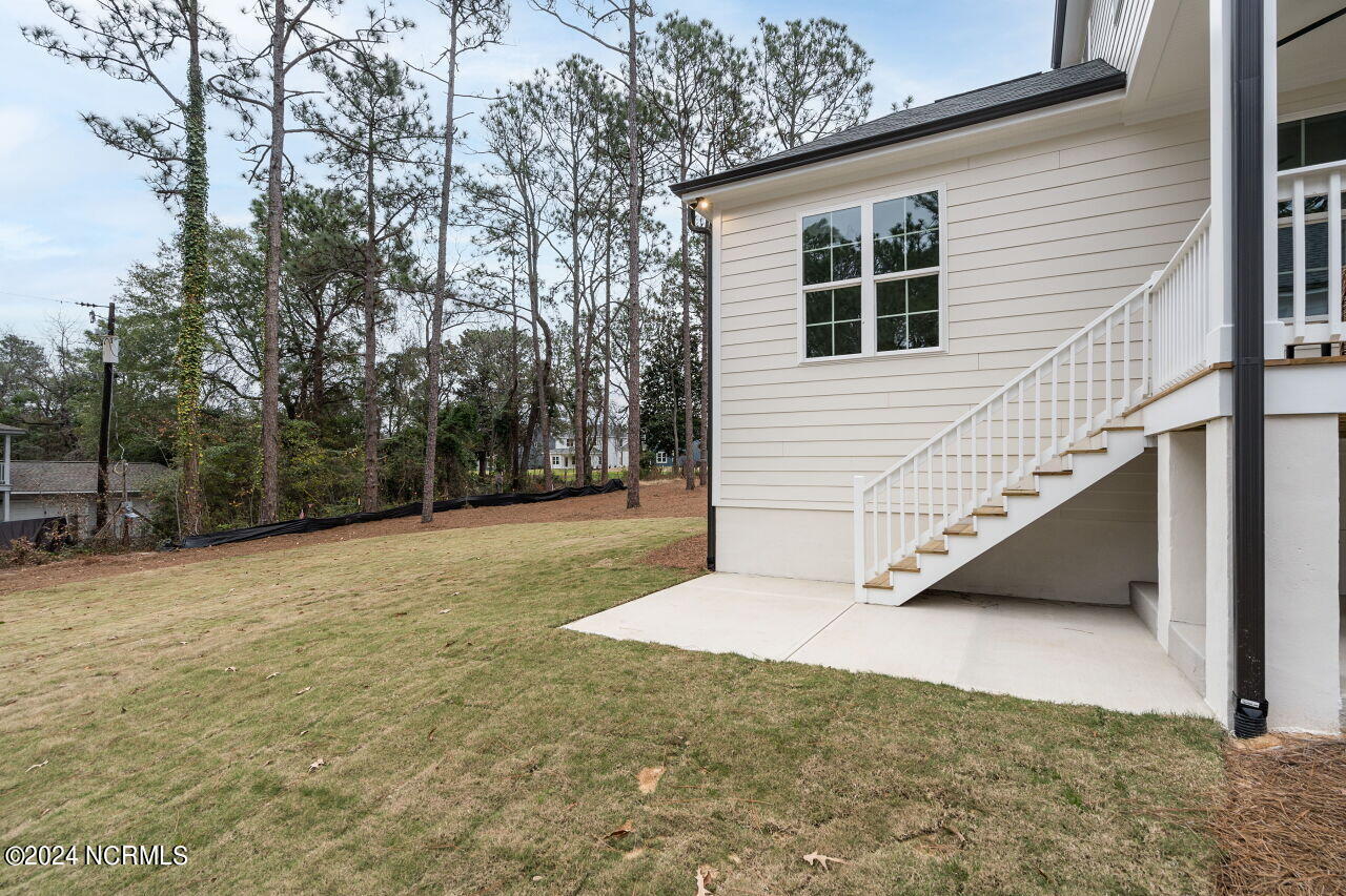 319 Braden Road Southern Pines, NC 28387 - Photo 30 of 33 028-1280x960-patio-and-backyard