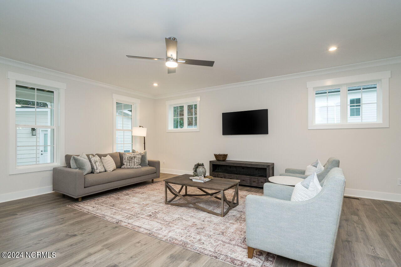 319 Braden Road Southern Pines, NC 28387 - Photo 6 of 33 006-1280x960-family-room