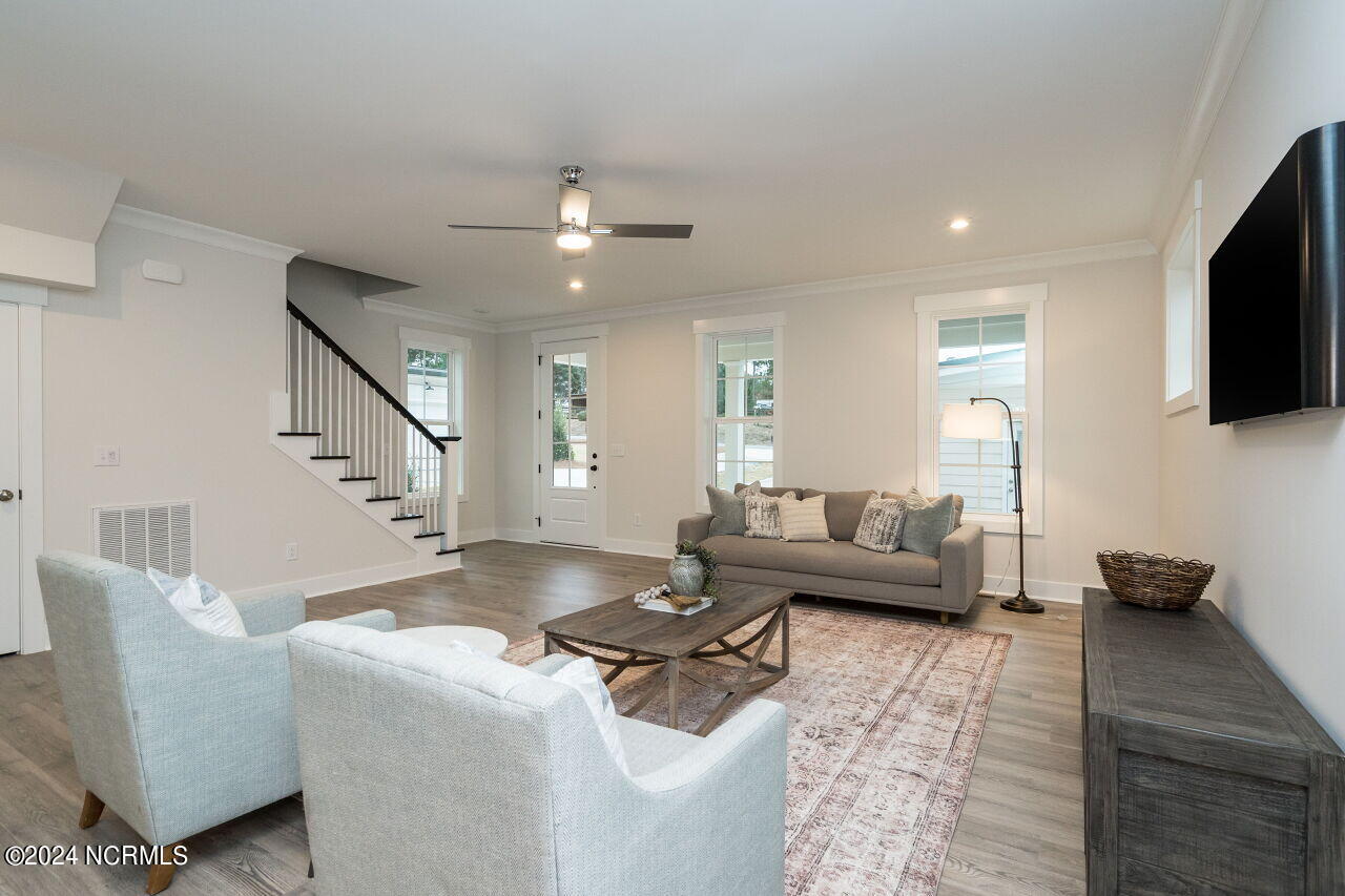 319 Braden Road Southern Pines, NC 28387 - Photo 8 of 33 008-1280x960-family-room