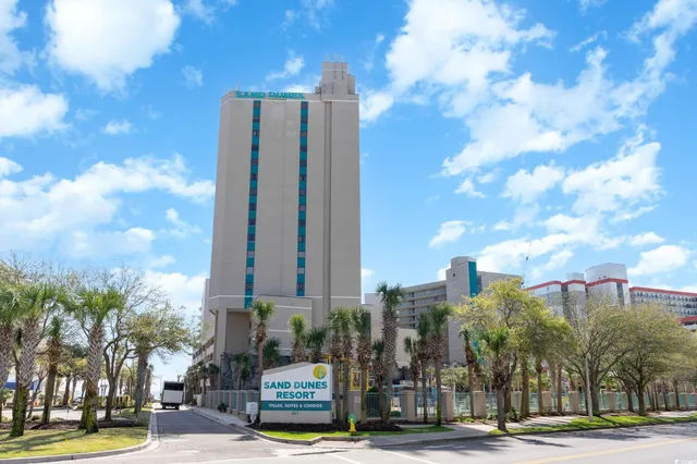 $319,900 | 201 74th Avenue North, Unit 1701, Myrtle Beach, SC 29572