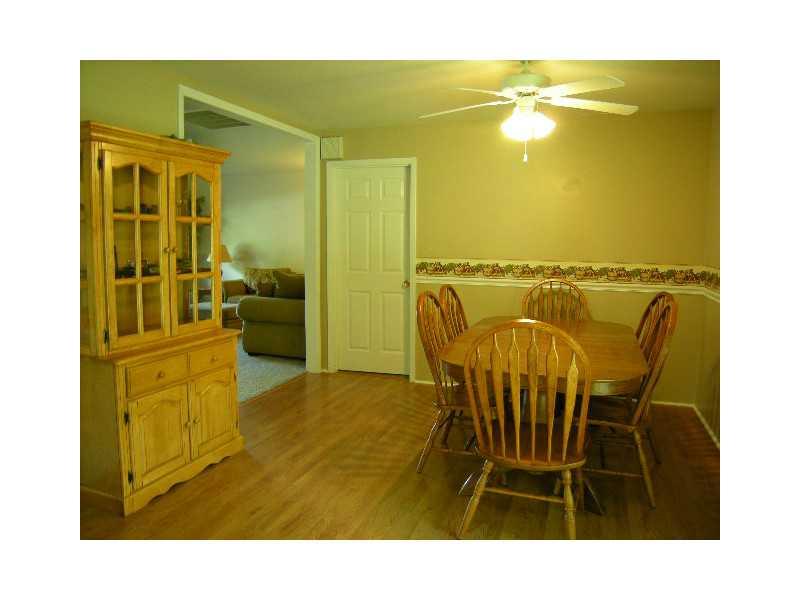 4314 Clifford Road Brownsburg, IN 46112 - Photo 11 of 23 Gallery Image 11