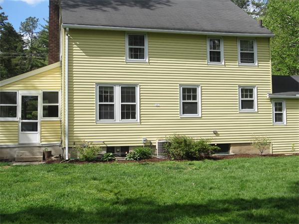 329 Bliss Road Longmeadow, MA 01106 - Photo 4 of 20 Gallery Image 4