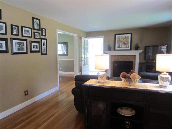 329 Bliss Road Longmeadow, MA 01106 - Photo 8 of 20 Gallery Image 8