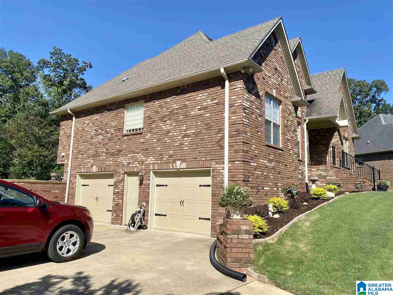 7938 Forest Loop Pinson, AL 35126 - Photo 3 of 48
