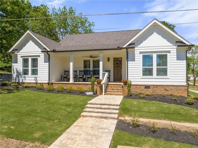 $3,400 | 5602 West Pine Street, Flowery Branch, GA 30542