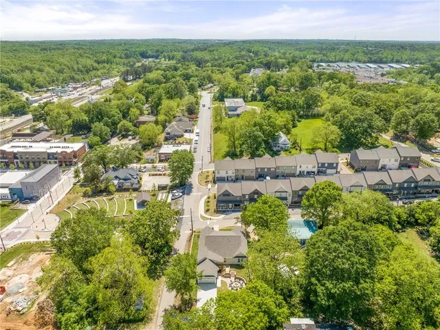 $3,400 | 5602 West Pine Street, Flowery Branch, GA 30542