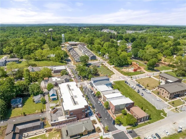 $3,400 | 5602 West Pine Street, Flowery Branch, GA 30542