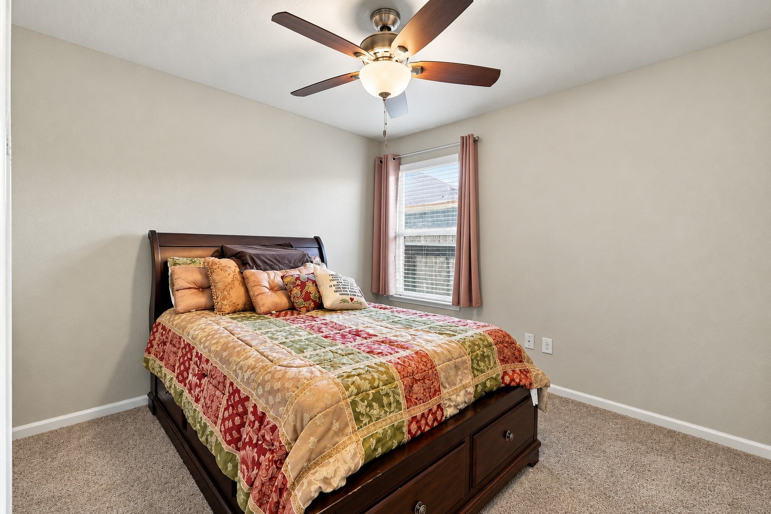 8218 Oakleaf Meadow Court Rosharon, TX 77583 - Photo 16 of 21 Gallery Image 16