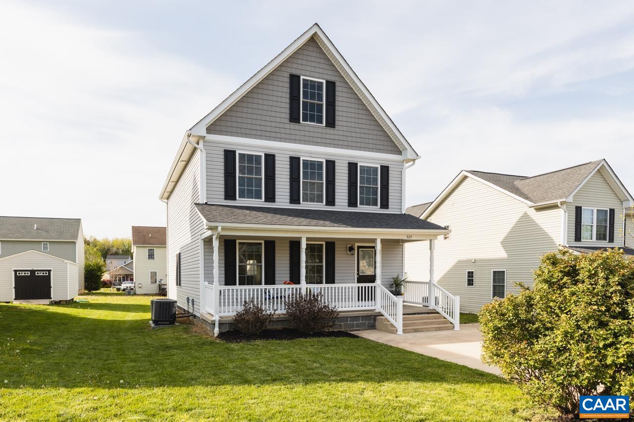 325 Overview Street Waynesboro, VA 22980 - Photo 3 of 46 Gallery Image 3