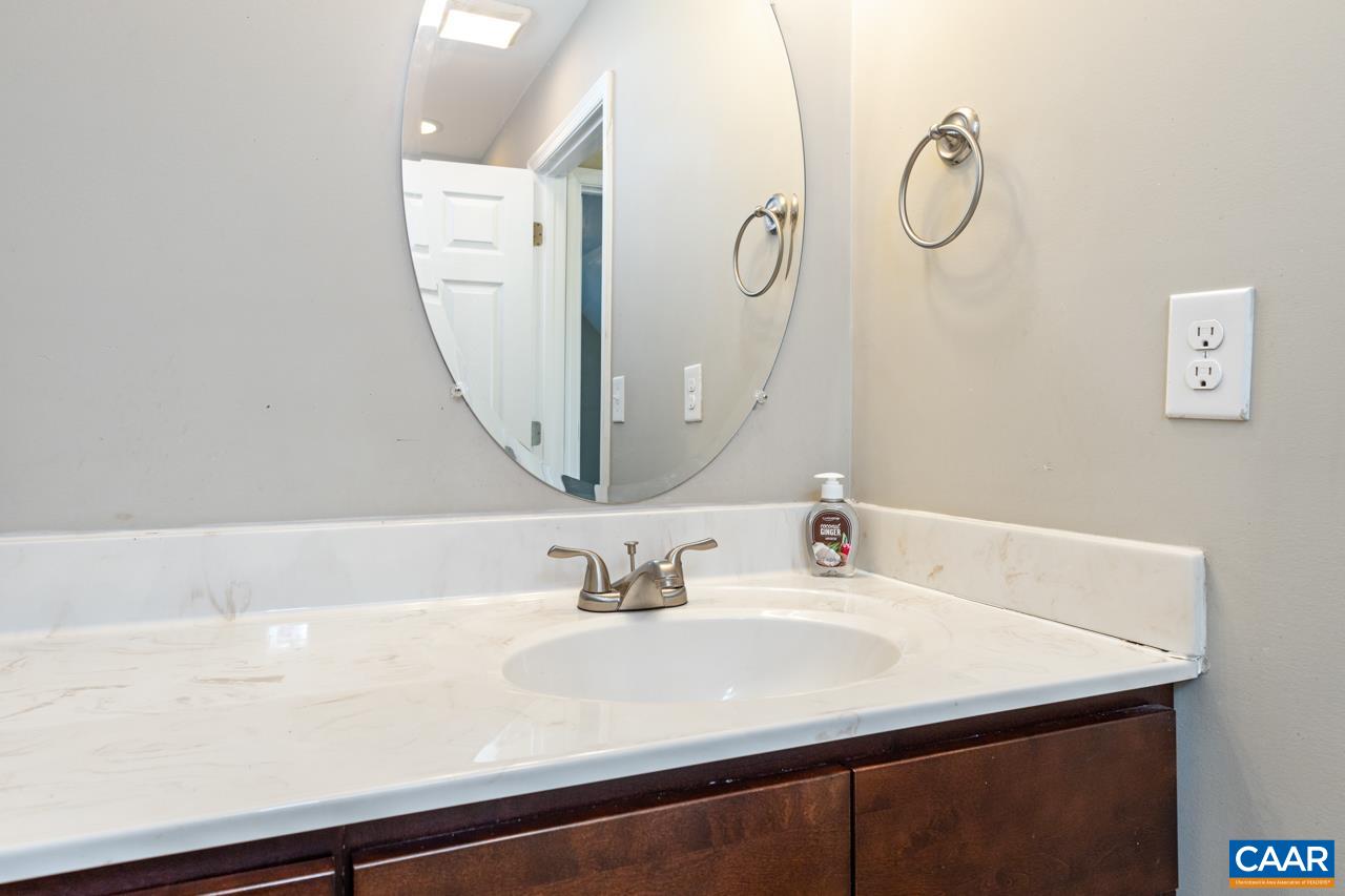 325 Overview Street Waynesboro, VA 22980 - Photo 42 of 46 Gallery Image 42