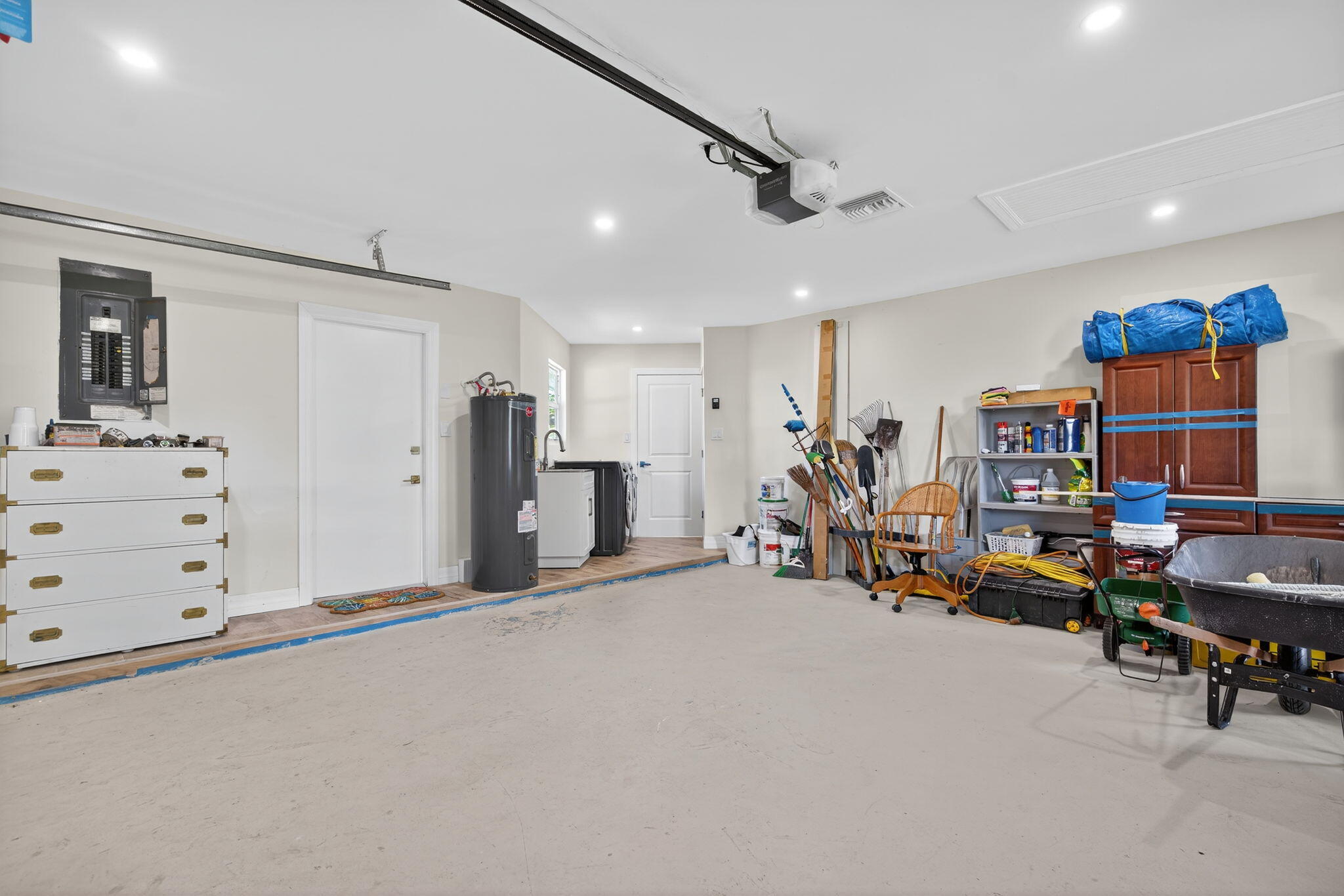 5273 Southeast Tall Pines Way Stuart, FL 34997 - Photo 48 of 62 a view of a room with gym equipment