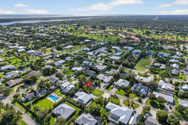 $799,000 | 5273 Southeast Tall Pines Way, Stuart, FL 34997