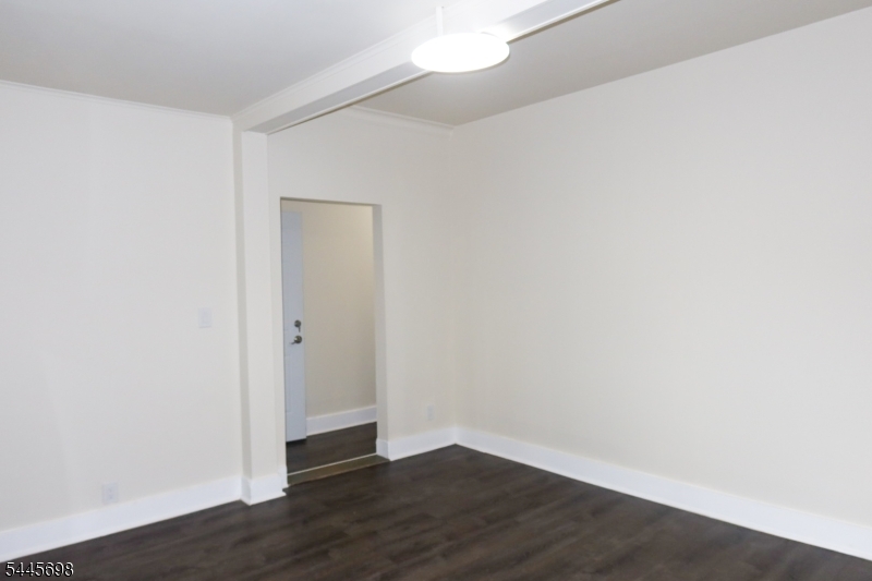 89 Van Riper Avenue, Unit 1 Clifton, NJ 07011 - Photo 9 of 38