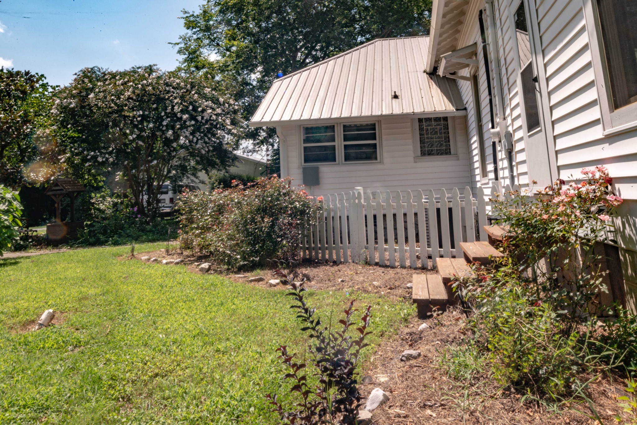 101 Rowesville Road Normandy, TN 37360 - Photo 5 of 47 a view of a house with backyard and sitting area